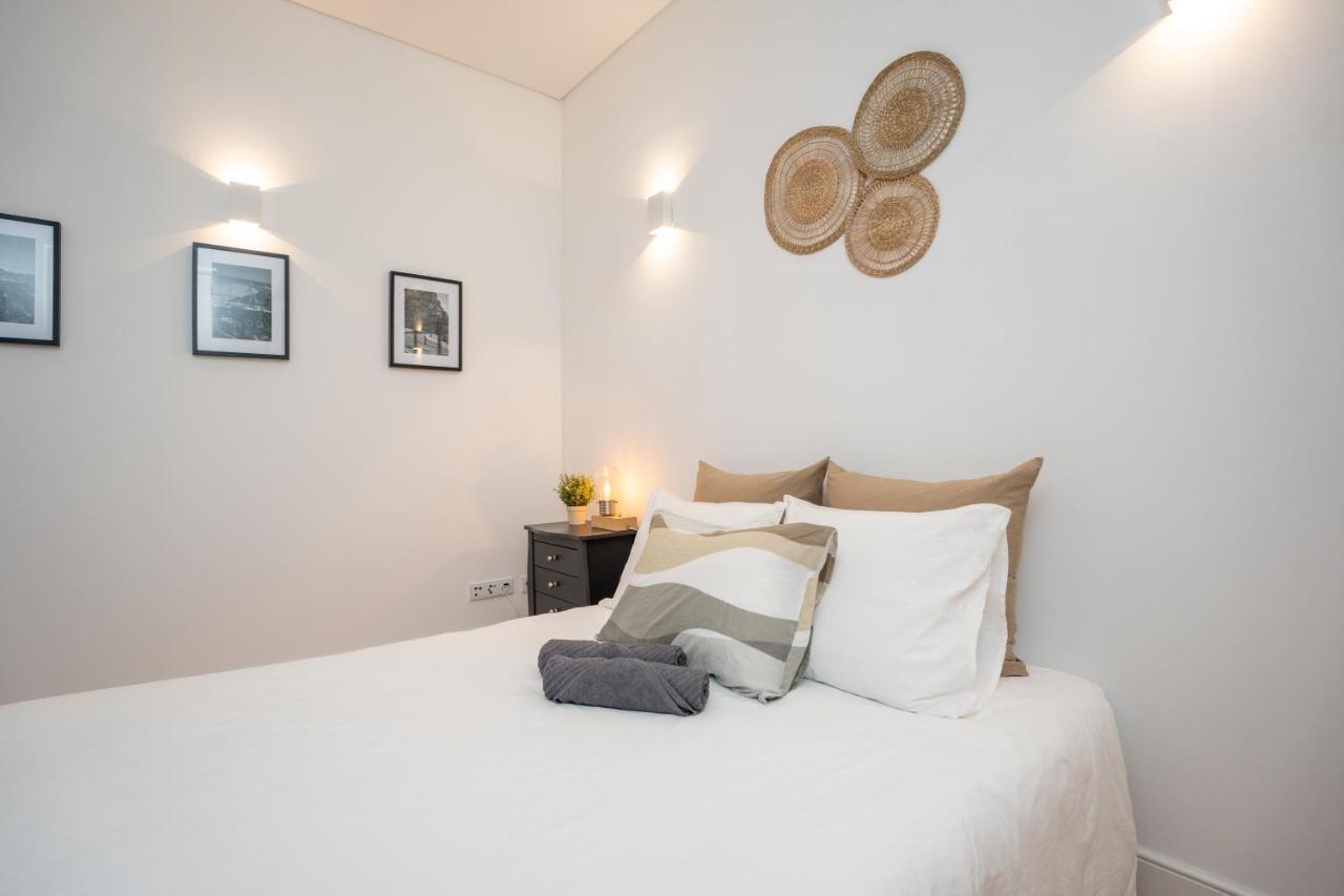 Host Wise - Peaceful Amazing Apartment - Ace Location 포르투 외부 사진