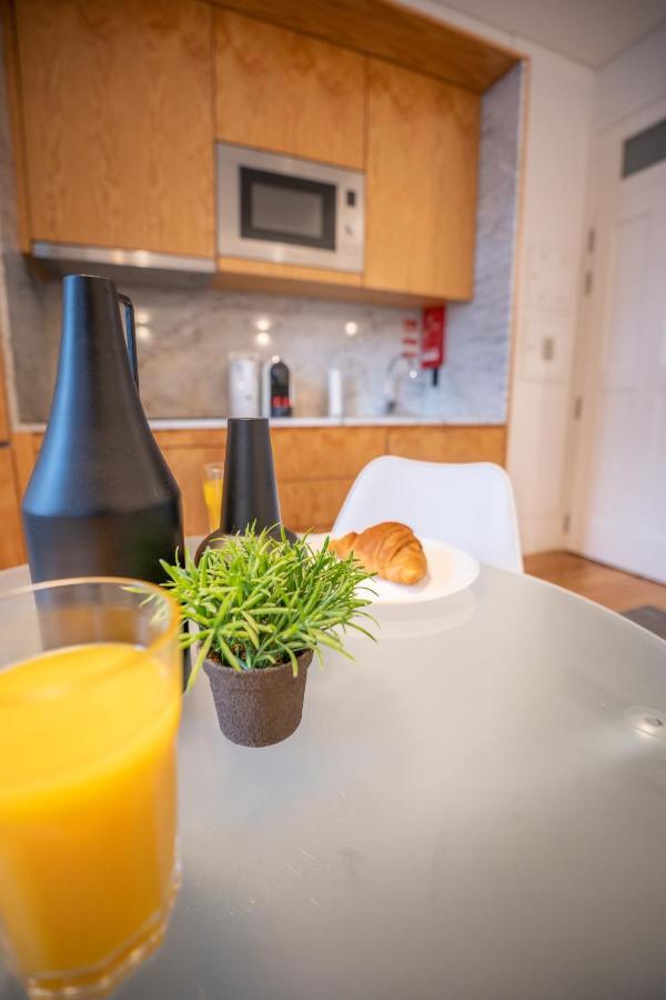 Host Wise - Peaceful Amazing Apartment - Ace Location 포르투 외부 사진